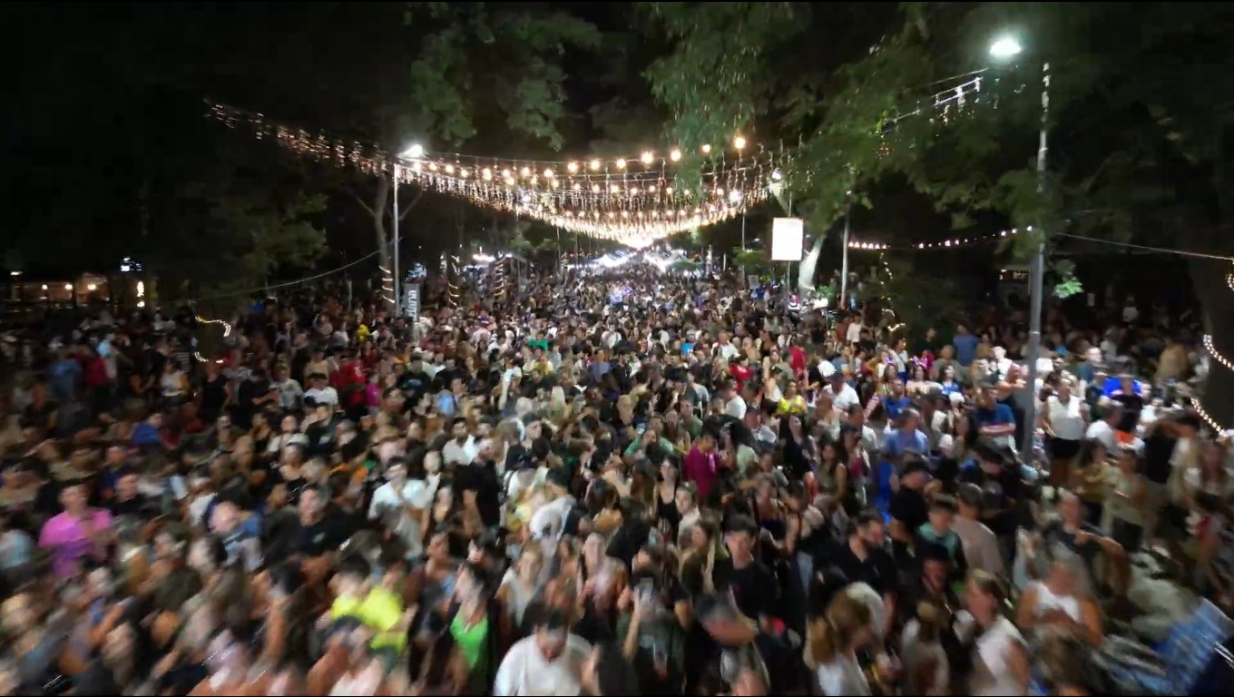 Cuenta regresiva para el Funes Vibra: grilla confirmada, feria gigante y los detalles de una noche única